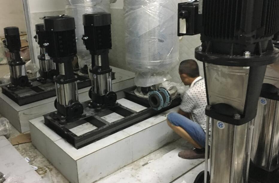 怎么購買無塔供水設(shè)備才更省錢?